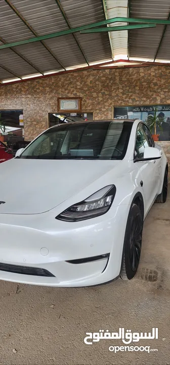 TESLA MODEL Y 2022 LONG RANGE   DUAL MOTOR  فحص اوتوسكور B+ بحاله الوكالة