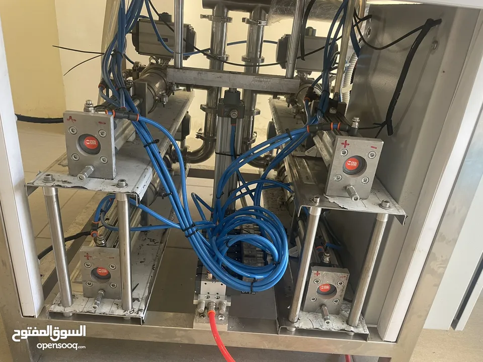 ماكنة تعبئة سوائل Liquids Filling  لأصحاب المصانع والمعامل والمشاريع الصغيرة Machine