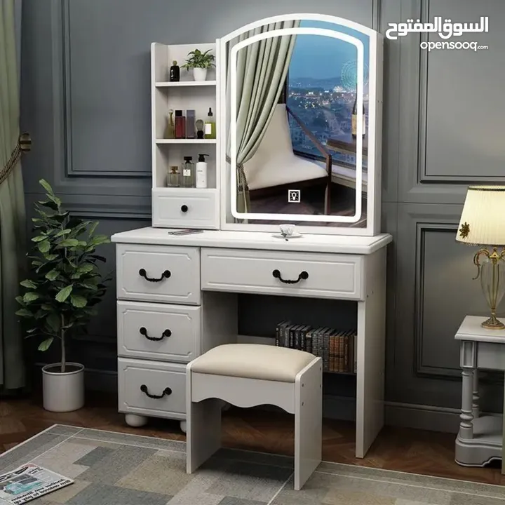 مرآة بشكل جديد