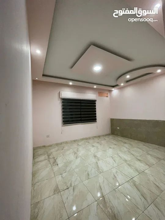 شقة مميزه للبيع في طبربور شارع الحج  قريب من بيت معان بسعر مغري 52000