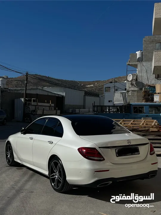 Mercedes Benz e200