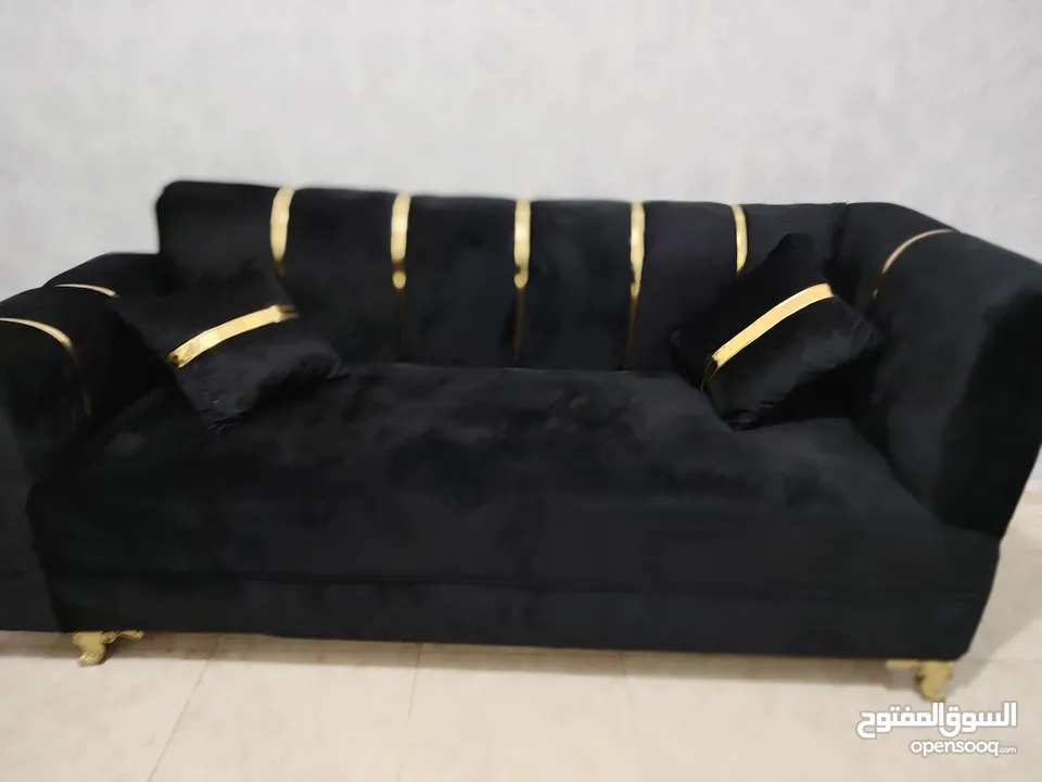 كورنر تفصيل بحاله الوكاله 8 مقاعد