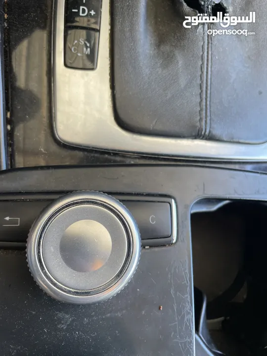 Mercedes e200 cgi2010w212السعر غير قابل للتفاوض صورة الفحص  السياره بالصور 4جيد  اعلى صنف ا