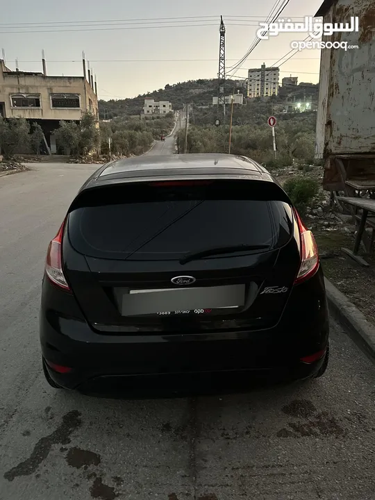 فورد فييستا 2013
