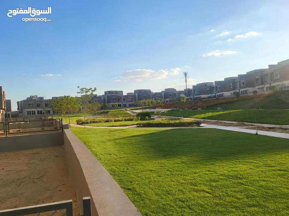 #Townhouse_Corner  at #Palm_Hills New Cairo  - BUA: 226m2 + Garden: 105 m2   Prime Location: