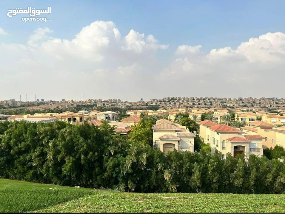 فيلا للبيع بفيو مميز جدا في ستون بارك التجمع الخامس - Villa For Sale with a good View At Stone Park