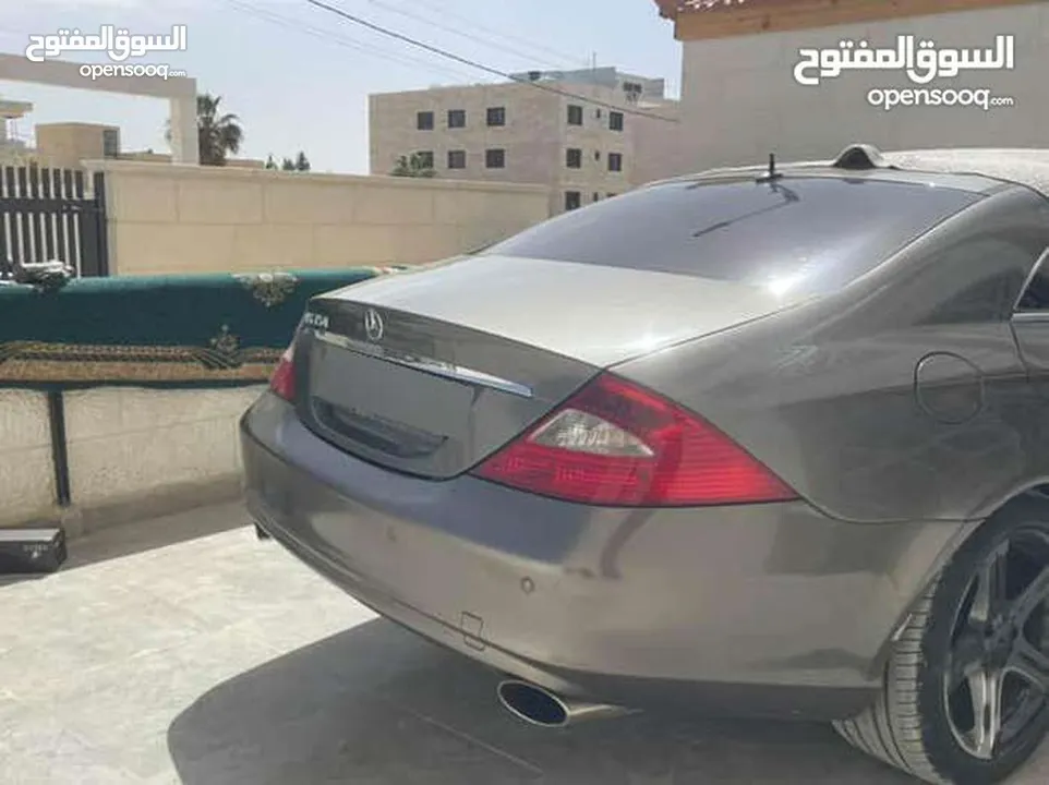 مرسيدس  CLS 350 بحالة الوكالة  موديل 2006