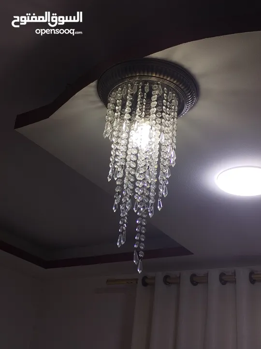 معلاقات خشب ونحاس وكلوبات جديد جديد غير مستعمل