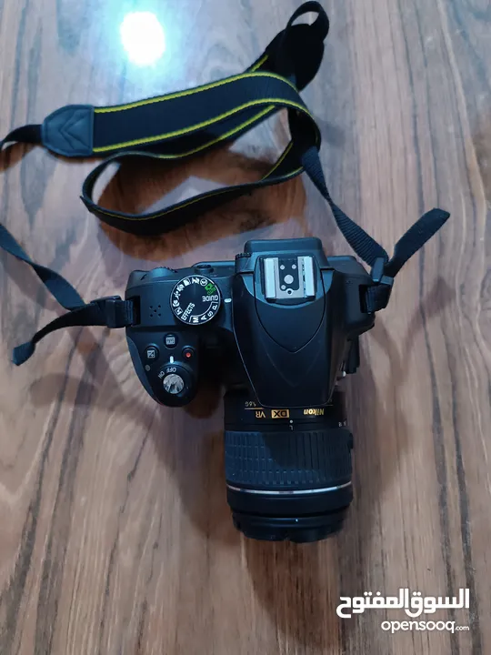 كاميرا  (Nikon) نيكون D3300 شبه جديدة بحالة ممتازة ولا خدش بسعر قابل للتفاوض