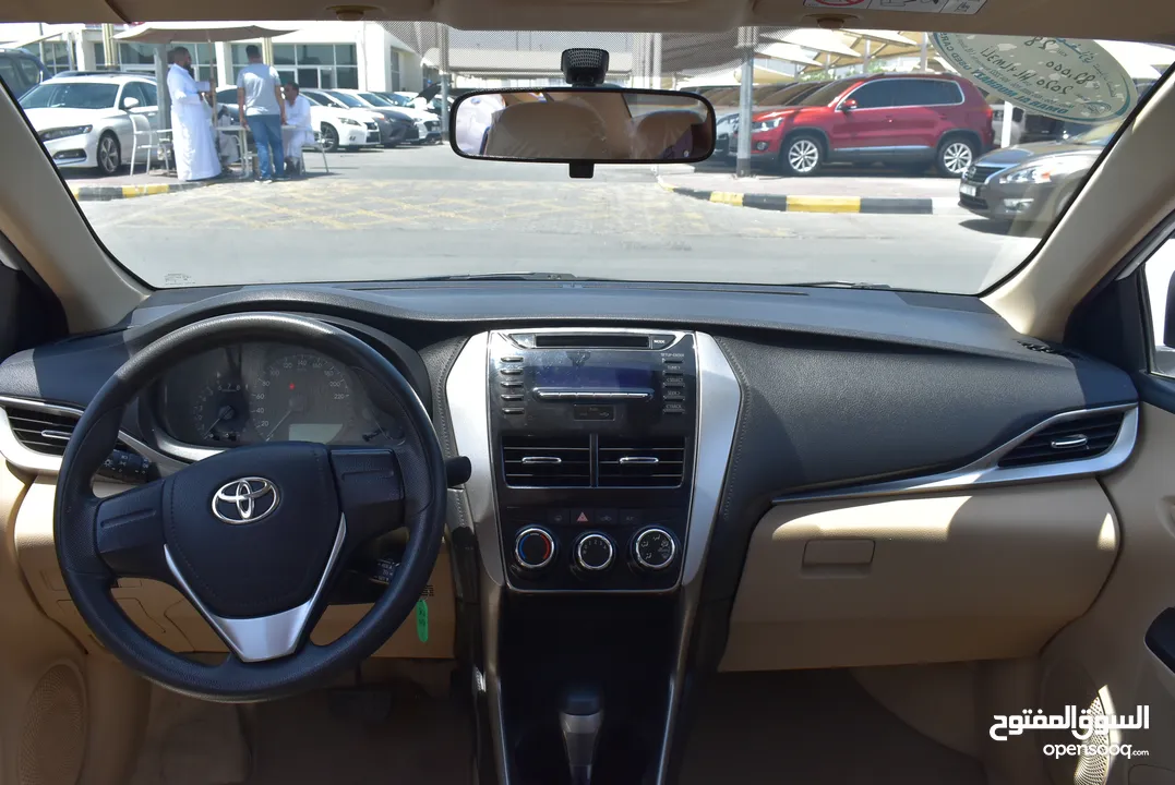 Toyota yaris 2019 Gcc WHite