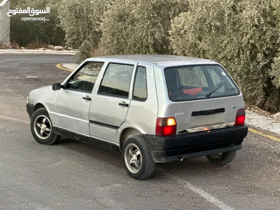 فيات اونو 1984