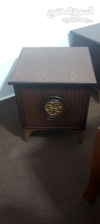 طقم كنب ممتاز بحاله الوكاله استعمال خفيف جدا