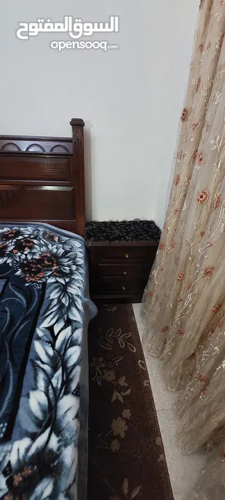 عفش بيت مستعمل بحالة جيدة للبيع..غرفة نوم ...طقم كنب ...ثلاجة ...صوفا...
