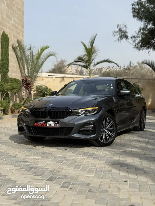 ترخيص 2022 BMW  330e  محرك 2000 هايبرد plug in/يقطع على الشحنه 50 كيلو متر  297 حصان