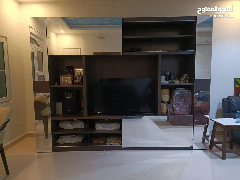 TV Cabinet  طاولة تلفزيون