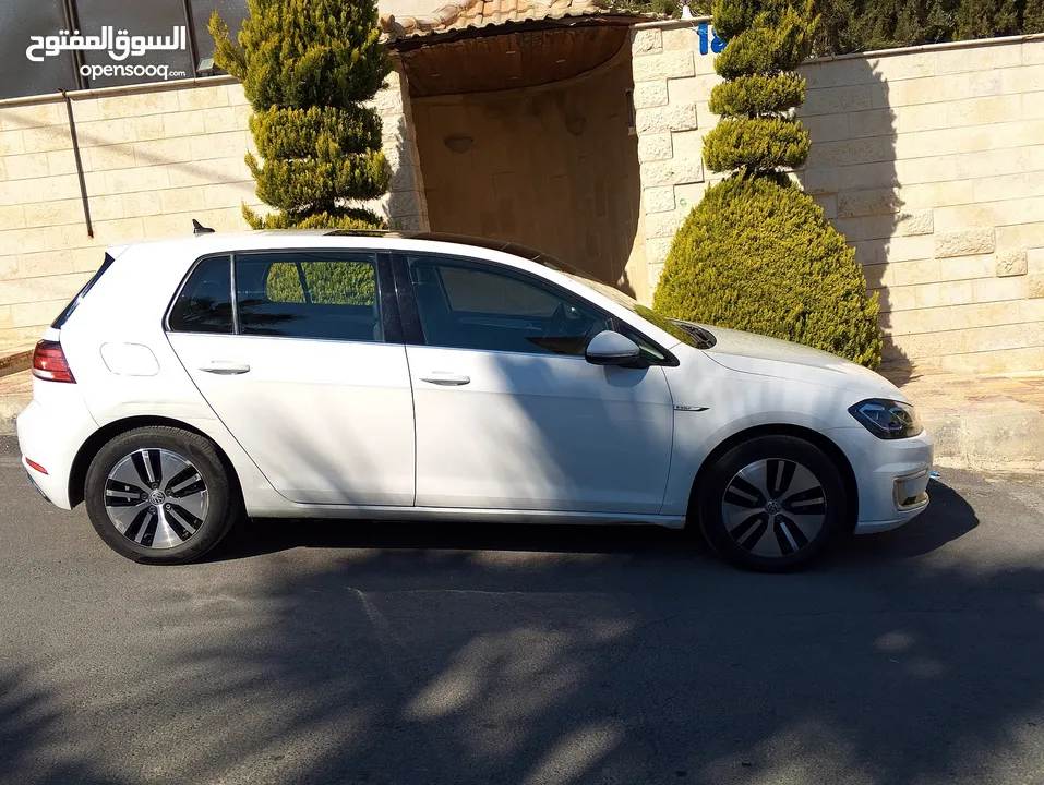 VW e-golf 2019 91%فحص اوتوسكور