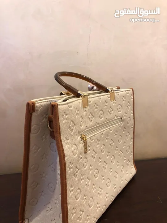حقائب ستاتي