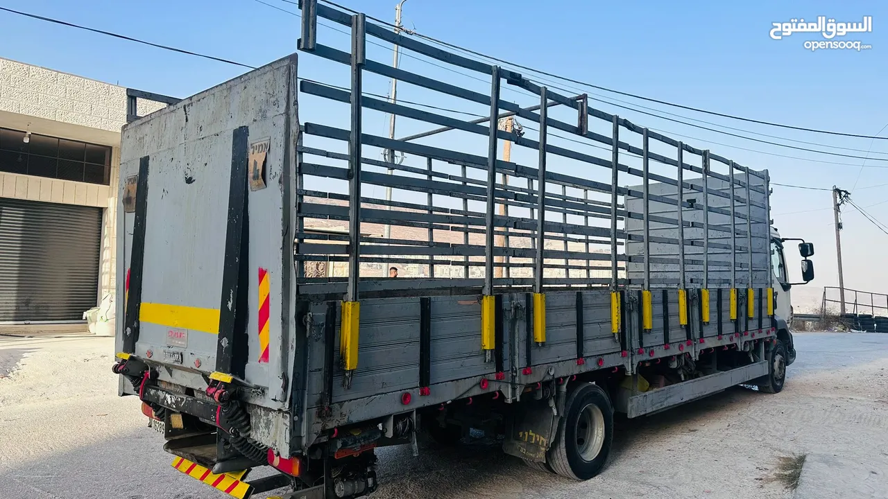 داف شصي طويل  2013  55-220 لون ابيض عاجي متوفر للبيع بسعر ممتاز  Daf Lf 55-220 شاحنه بوزن فارغ 8600