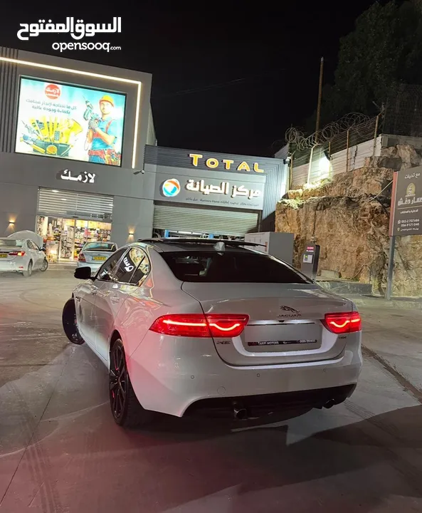 Jaguar XE 2019
