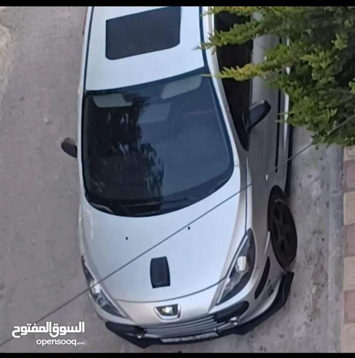 ‏مواصفات السيارة Beg 307 محول 308 الموتور   لا يوجد فحص لسياره خامحول 2000 الهيكل كامل متغير الأمامي