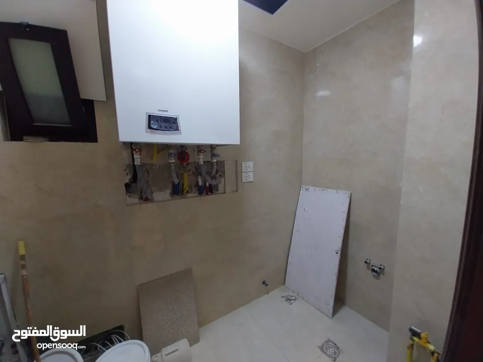 Unfurnished apartment  ( part of villa ) to Rent  ( Property 38566 )-174775474