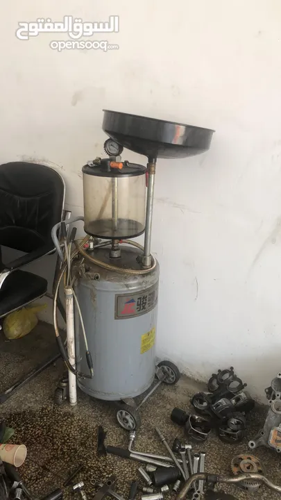 عدد صناعية للبيع مستعمل بحالة الجديد استعمال خفيف