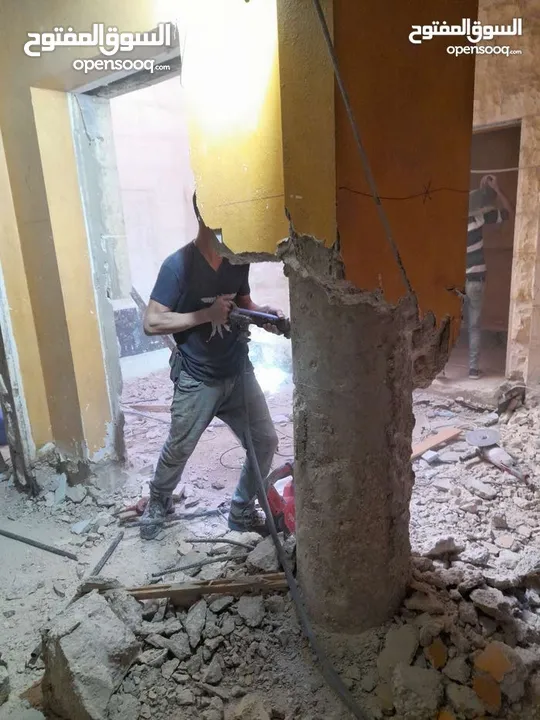 كمبريسات للايجار ابو عبدالله  حفر جورانجاصه جميع الاعماق  كافه أعمال الحفريات هدم عمارت تحرير قصات