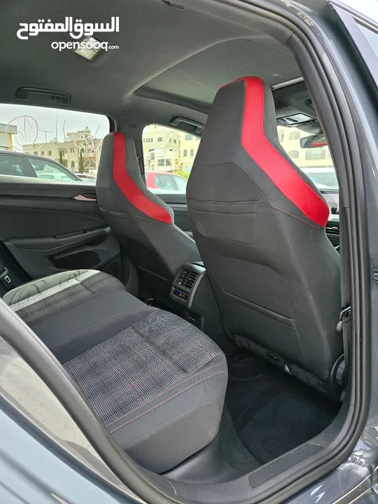 فولكس فاجن جولف GTI ترخيص 2021