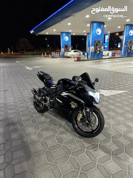 سوزوكي gsx 1000