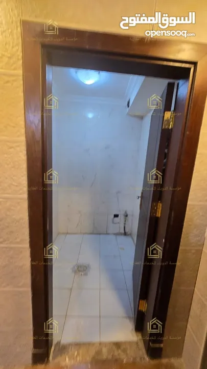 شقة فارغة - خلدا - 3نوم 1ماستر - 180م - تدفئة غاز