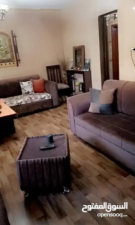 شقق للبيع في جبل الزهور