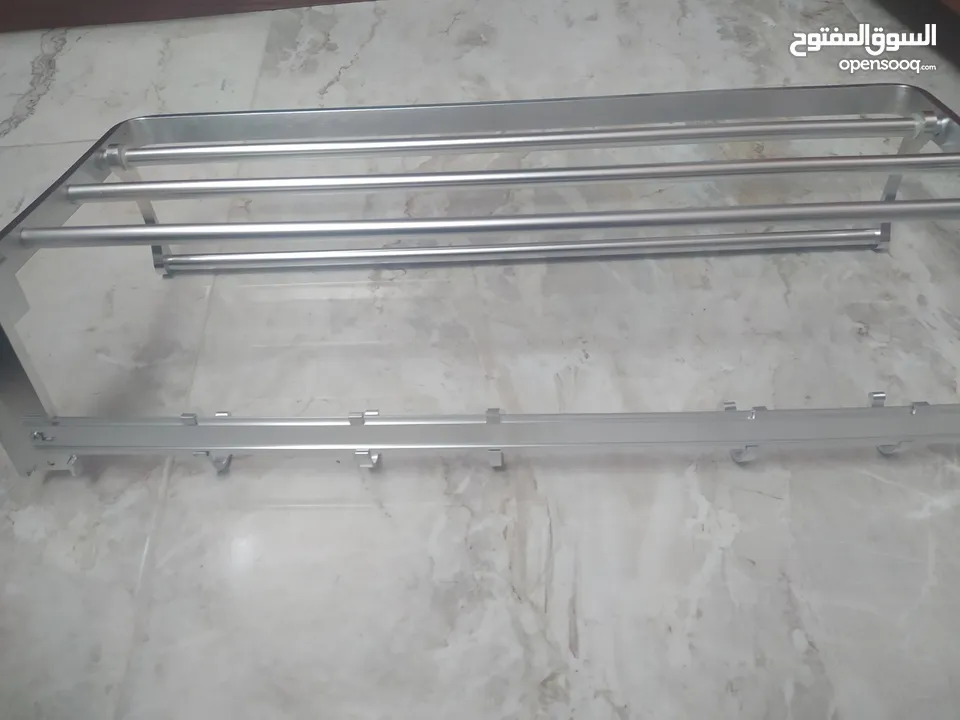 منشر منشفة و ملابس