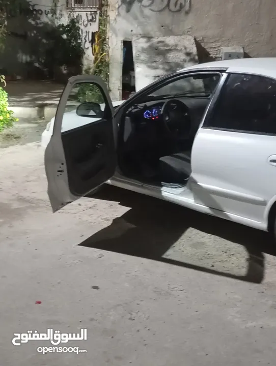 هونداي 2000