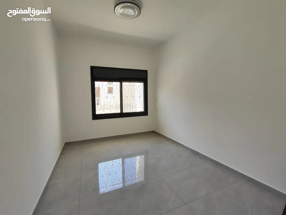 شقة للبيع – الرام  أول نزول الكسارات قرب سوبر ماركت السلايمة