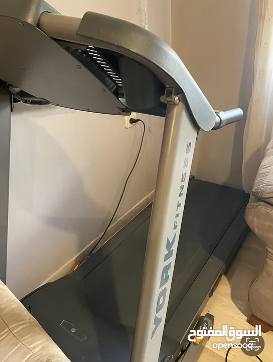 York heavy duty treadmill