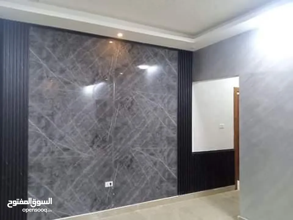 كافة أعمال الدهان والديكور وتركيب بديل الخشب والرخام وعزل الأسطح ومعالجة الرطوبة
