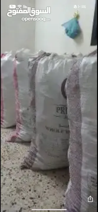 خبز وقرصان مجففه ناشف للغنم