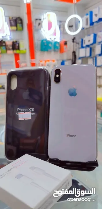 عرض خااص : iPhone X 256gb هواتف نظيفة جداً بأقل سعر مع هدايا