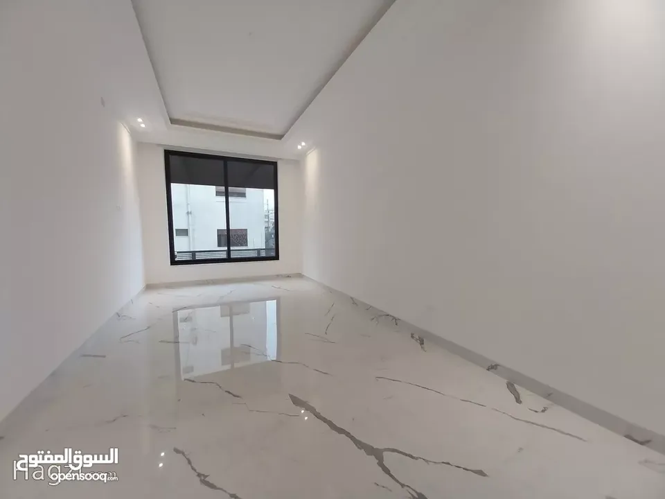 شقة للبيع في منطقة الروابي  ( Property ID : 36398 )