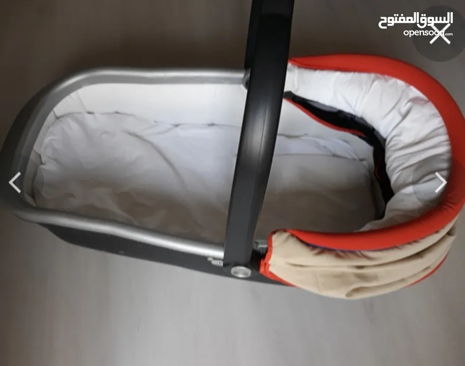 سرير اطفال 0_8 اشهر من  PEG PEREGO NAVETTA