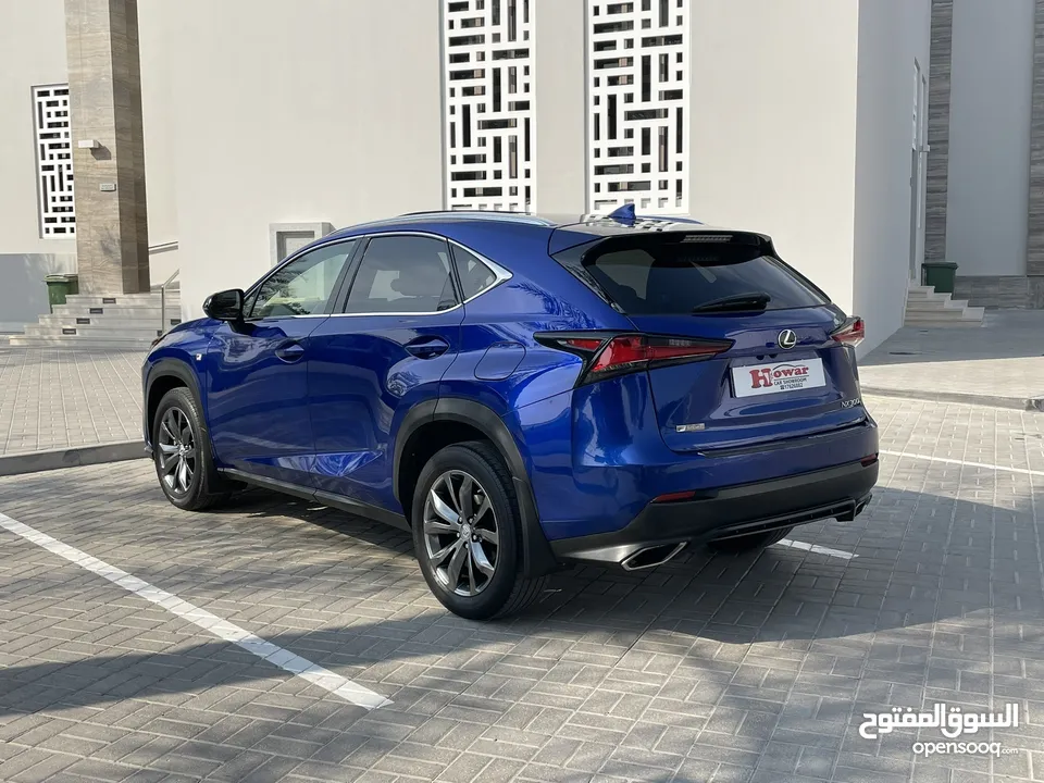 Lexus NX300f