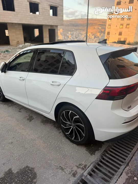 جولف 8  مميزة موديل 2022 وترخيص2022 تنزيل شركة المتحدة  1500 TSI مع بانوراما