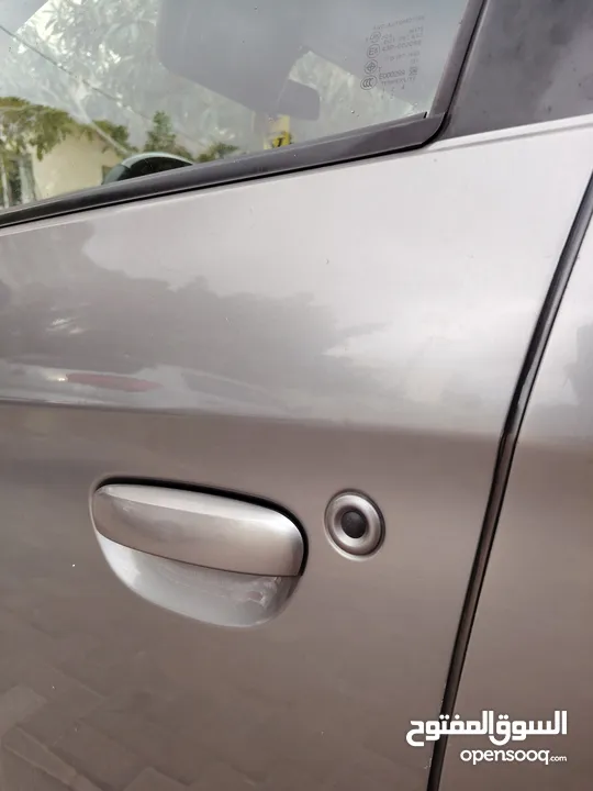 متسوبيشي اتراج 2017 ترخيص2018 عداد 66 الف فحص نخب ترخيص وتامين 7 شهور