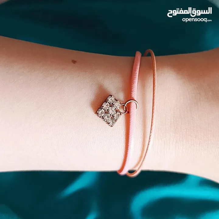 اي قطعة بدينار واحد فقط لفترة محدودة