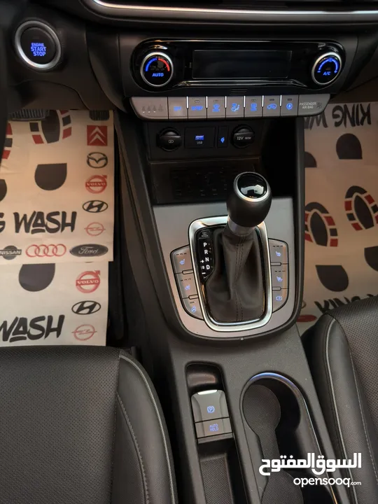 هنداي كونا هايبرد بالالوان والمواصفات المميزه والفخمه