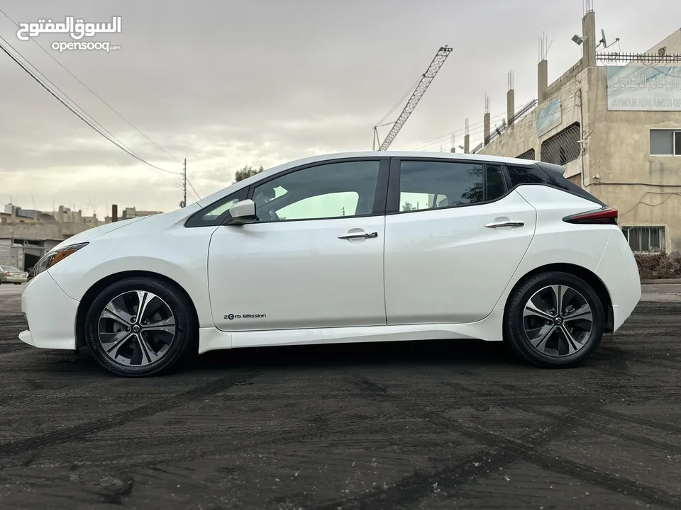 Nissan leaf sv I نيسان ليف sv