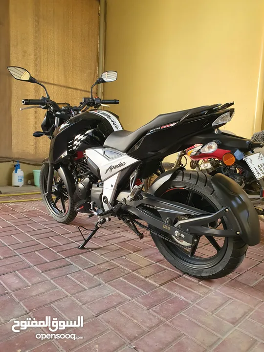 tvs apache rtr 160