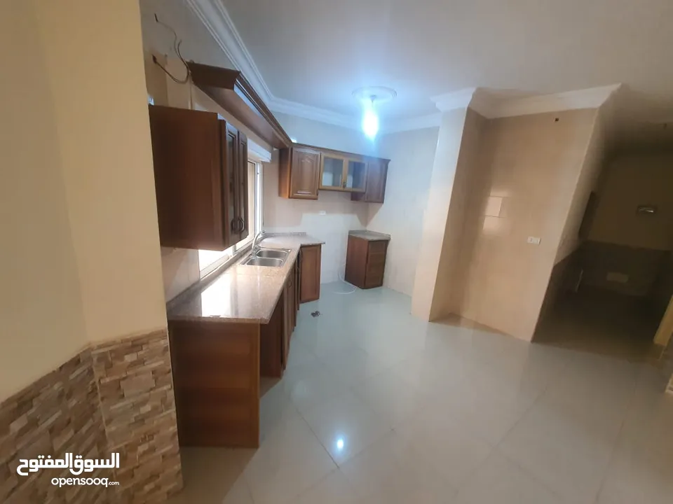 من المالك شخصيا شقة غرفيتين شارع الاقصى تشطيب ديلوكس