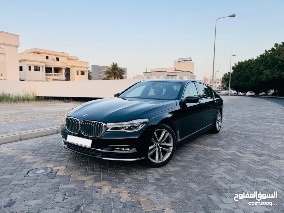 BMW 740-LI MODEL 2016 BAHRAIN AGENCY WELL MAINTAINED EXCELLENT CONDITION CAR FOR SALE URGENTLY