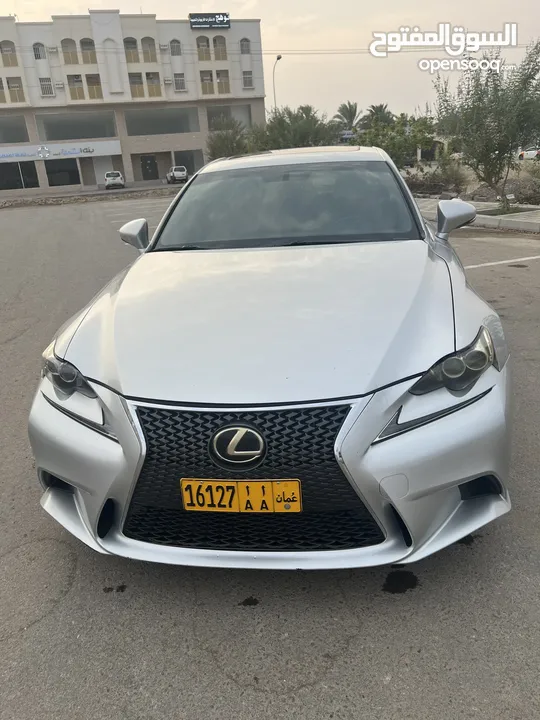 لكزس is300 F sport